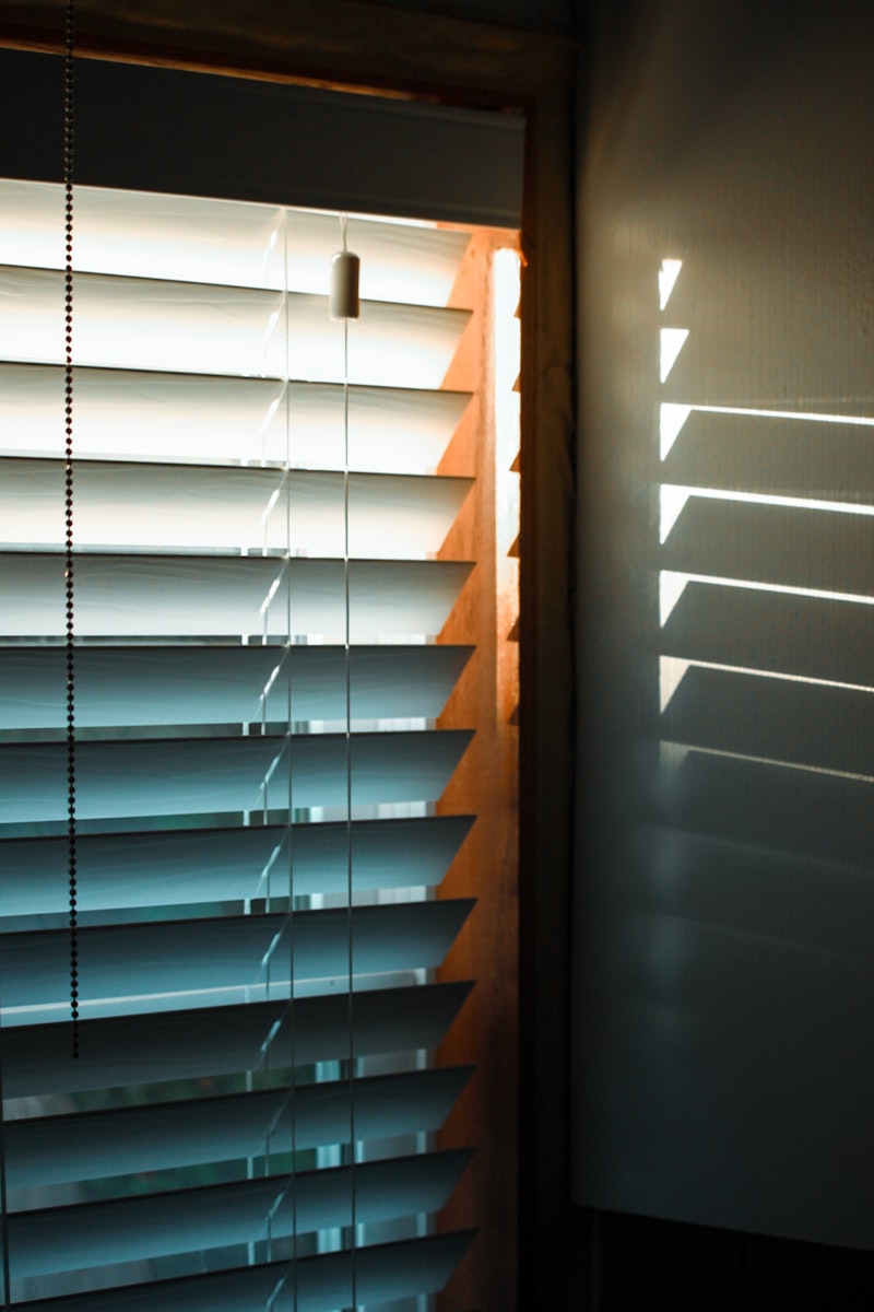 Wood blinds